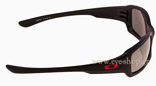 Oakley modello FIVES SQUARED 9238 di colore 9238 03 DUCATI Polarized