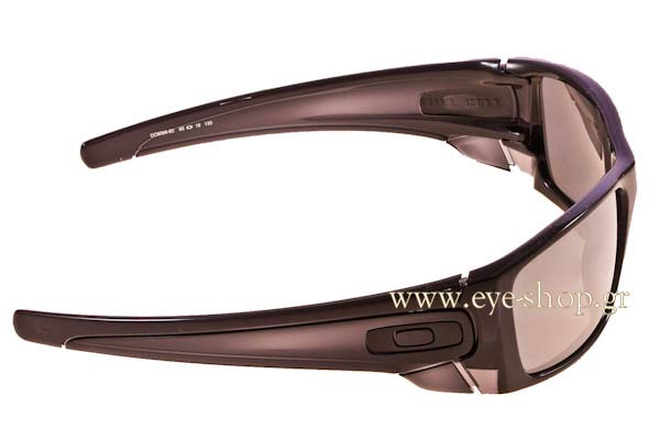 Oakley modello Fuel Cell 9096 di colore 9096 83 Black Iridium Polarized