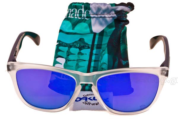Oakley Frogskins 9013