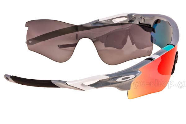 Oakley modello Radarlock di colore Path 9181 29 Red Iridium Black Irid 30 Years