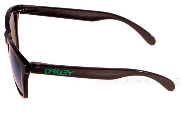 Oakley modello Frogskins 9013 di colore 11 Black Ink Jade Polarized