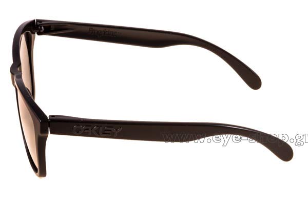 Oakley modello Frogskins 9013 di colore 50
