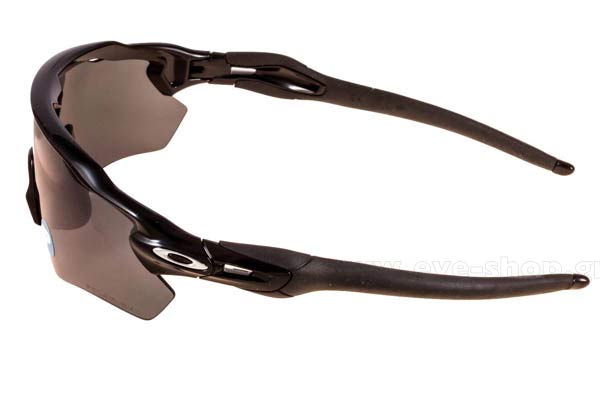 Oakley modello 9208 RADAR EV PATH di colore 07 Black Iridium Polarized