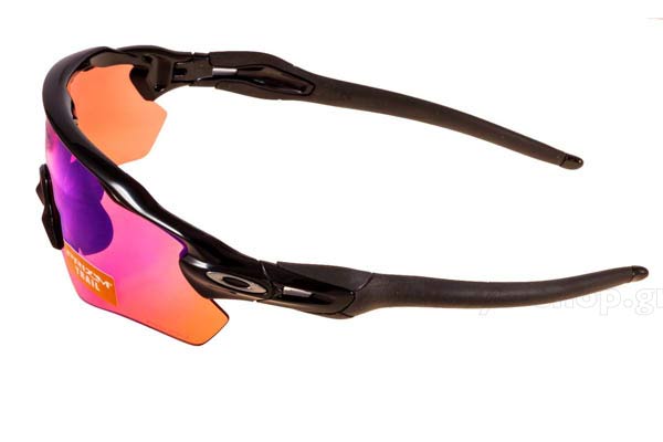 Oakley modello 9208 RADAR EV PATH di colore 04 Black Prizm Trail