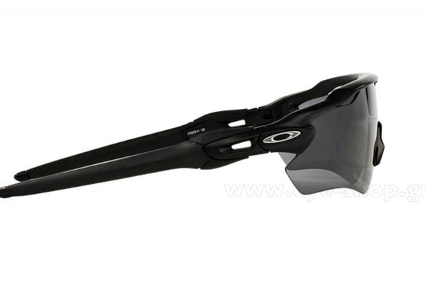 Oakley modello 9208 RADAR EV PATH di colore 01 Matte Black Black iridium