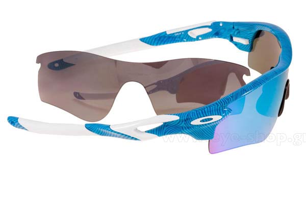 Oakley modello Radarlock di colore PATH 9181 46 Sky blue