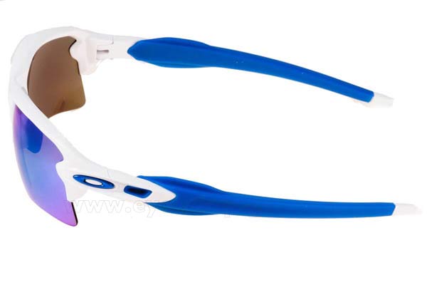Oakley modello 9188 FLAK 2.0 XL di colore 20 White Sapphire Iridium