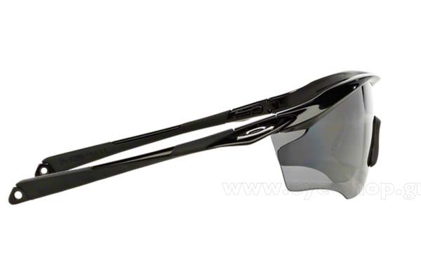 Oakley modello M2Frame XL 9343 di colore 09 Polarized