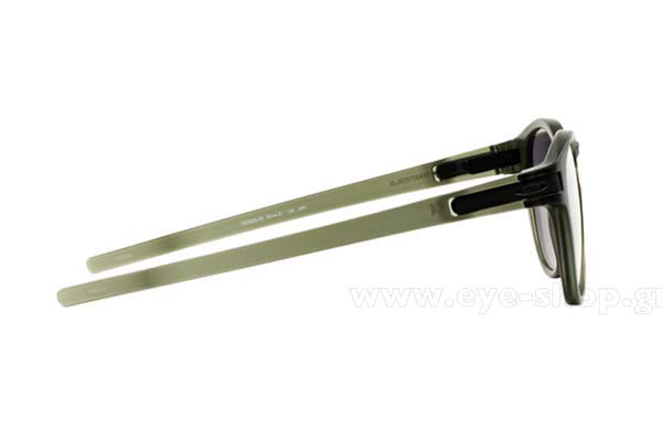 Oakley modello 9265 LATCH di colore 05
