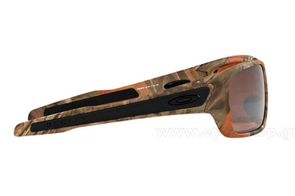 Oakley modello Turbine 9263 di colore 28 Woodland Camo vr28 Black Iridium