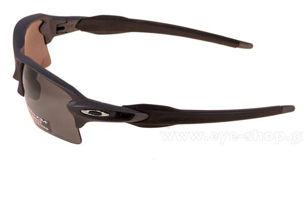 Oakley modello 9188 FLAK 2.0 XL di colore 60 Steel Prizm Daily Polarized