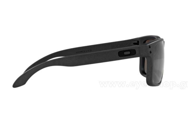 Oakley modello Holbrook 9102 di colore B5 Prizm Daily Polarized