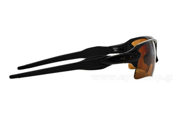 Oakley modello 9188 FLAK 2.0 XL di colore 07 Mt Black Bronze Polarized
