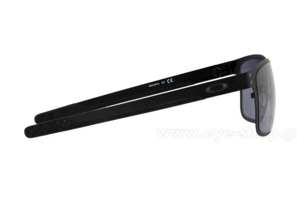 Oakley modello Holbrook Metal 4123 di colore 01 Matte Black
