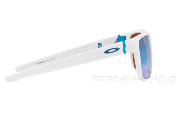 Oakley modello CROSSRANGE XL 9360 di colore 08 POLISHED WHITE prizm sapphire snow