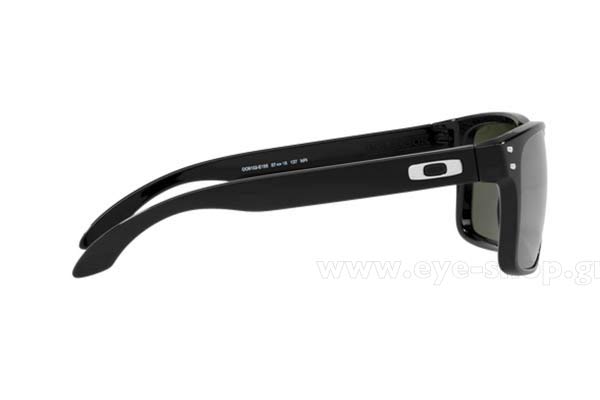 Oakley modello Holbrook 9102 di colore E1 Black Prizm Black Iridium