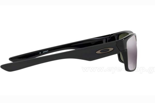 Oakley modello TwoFace 9189 di colore 37 Prizm Black