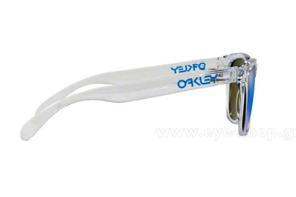 oakley modello Frogskins 9013 di colore D0