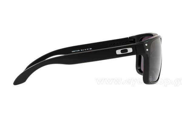 Oakley modello 9417 HOLBROOK XL di colore 01