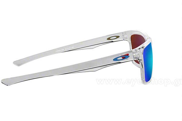 Oakley modello HOLSTON 9334 di colore 13