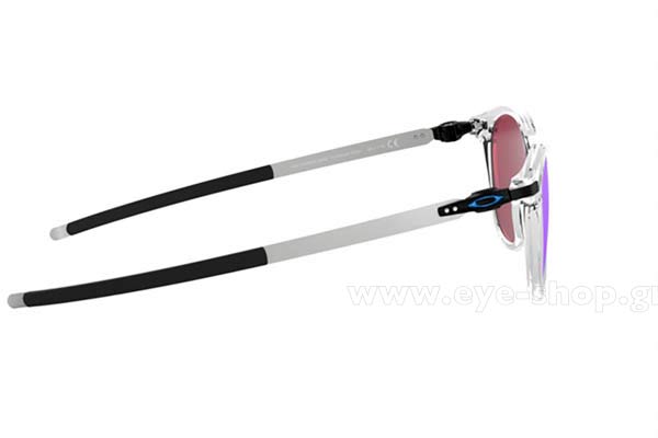 Oakley modello Pitchman R 9439 di colore 04 Prizm Sapphire