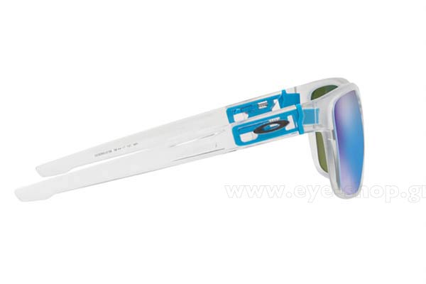 Oakley modello CROSSRANGE XL 9360 di colore 21 Crystal Pop