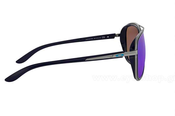 Oakley modello SPLIT TIME 4129 di colore 07
