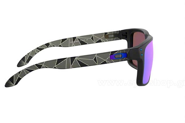 Oakley modello Holbrook 9102 di colore H0 polarized
