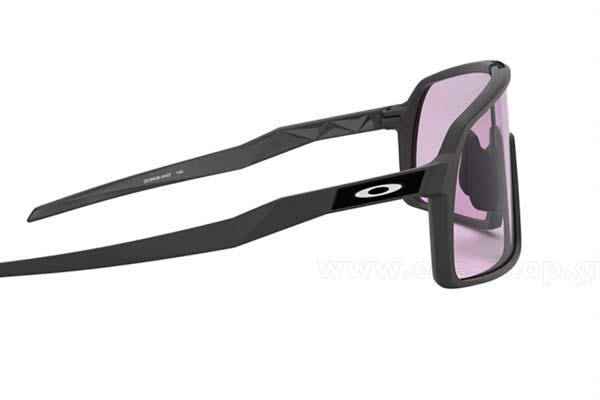 Oakley modello 9406 SUTRO di colore 04 prizm low light