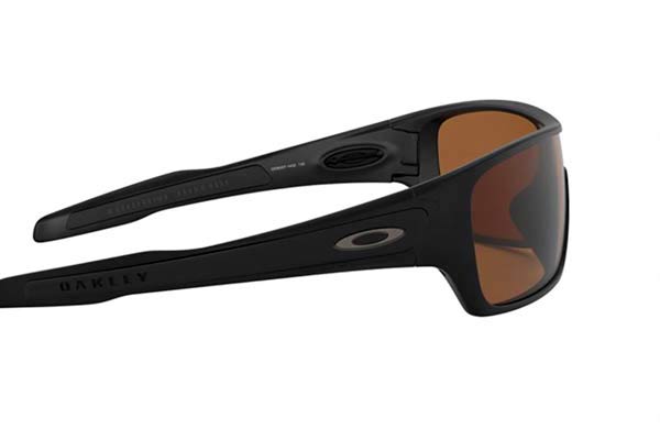 Oakley modello Turbine Rotor 9307 di colore 14