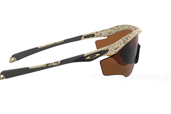 Oakley modello M2Frame XL 9343 di colore 13 Splattermetallic