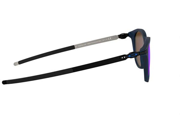 Oakley modello Pitchman R 9439 di colore 13