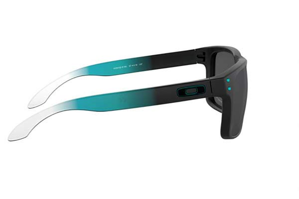 Oakley modello Holbrook 9102 di colore K1