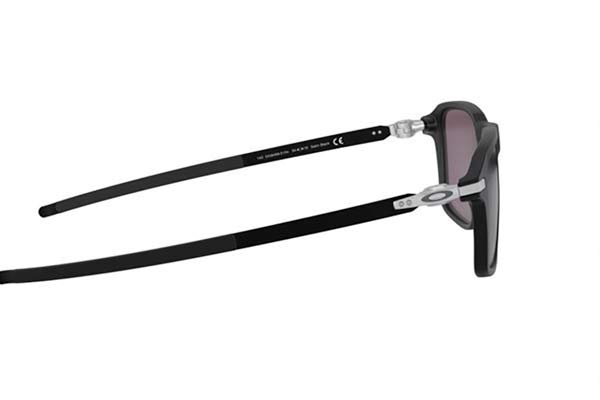 Oakley modello WHEEL HOUSE 9469 di colore 01