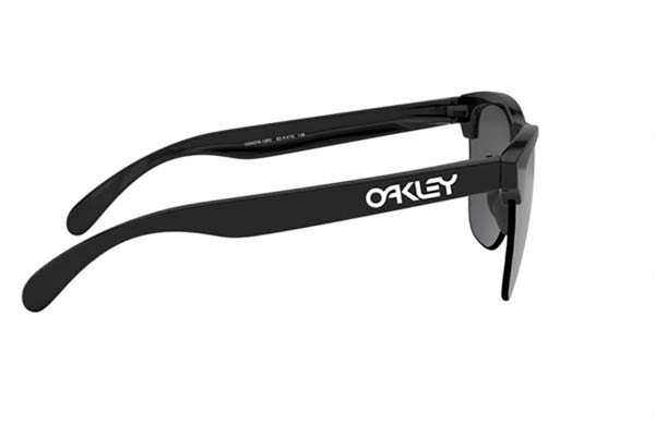 Oakley modello 9374 FROGSKINS LITE di colore 10