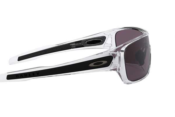 Oakley modello Turbine Rotor 9307 di colore 27