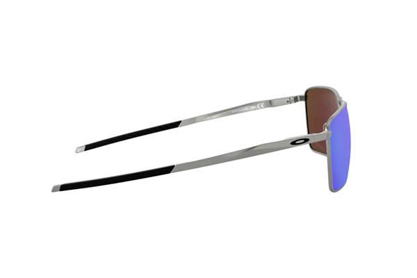 Oakley modello Ejector 4142 di colore 04