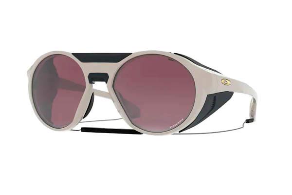 Oakley modello 9440 CLIFDEN di colore 14