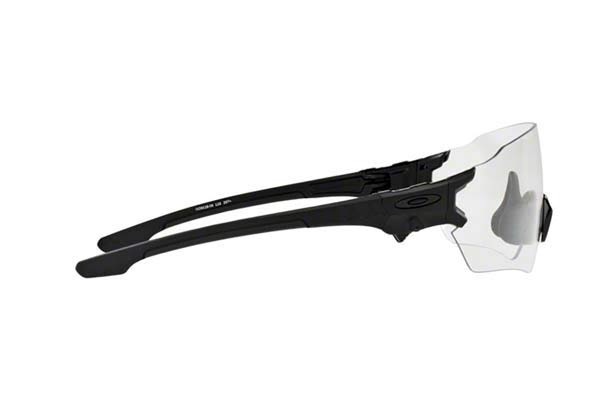 Oakley modello TOMBSTONE SPOIL 9328 SI di colore 05 SI Tactical