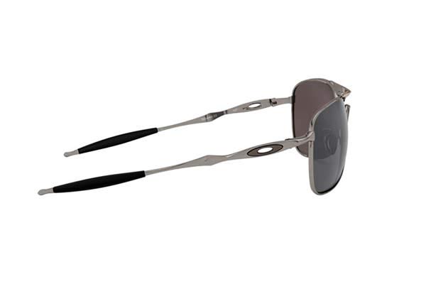 Oakley modello Crosshair 4060 di colore 22