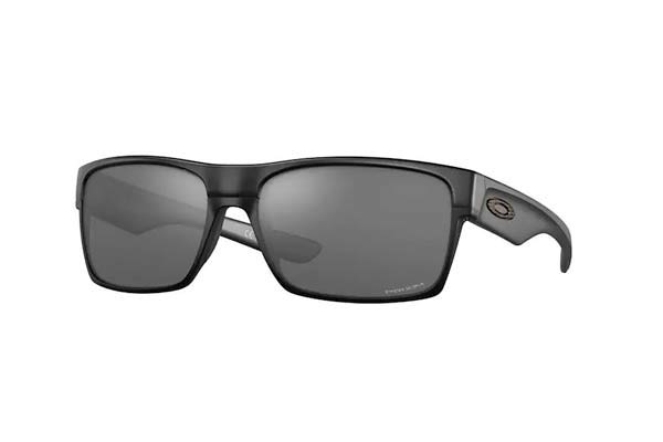 Oakley modello TwoFace 9189 di colore 48