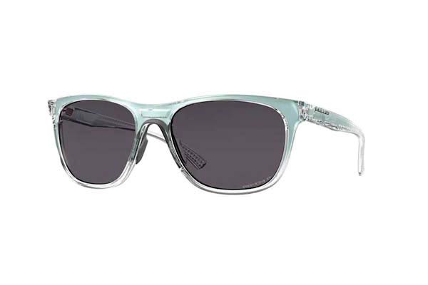 Oakley modello LEADLINE 9473 di colore 10