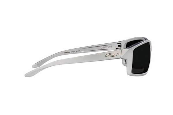Oakley modello 9449 GIBSTON di colore 22