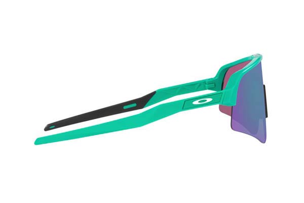 Oakley modello 9465 SUTRO LITE SWEEP di colore 11