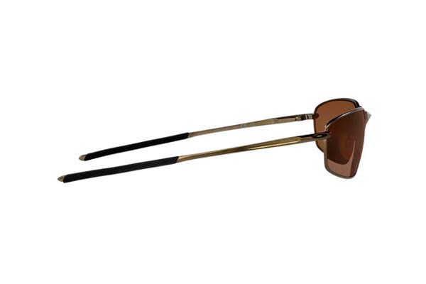 Oakley modello WHISKER 4141 di colore 13