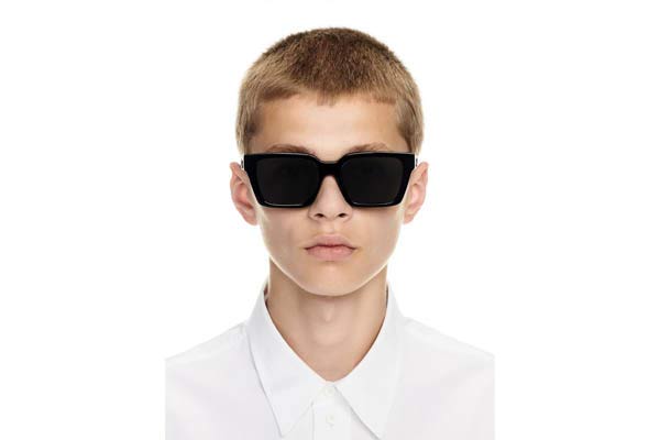Off White modello BRANSON di colore OERI111S 1007