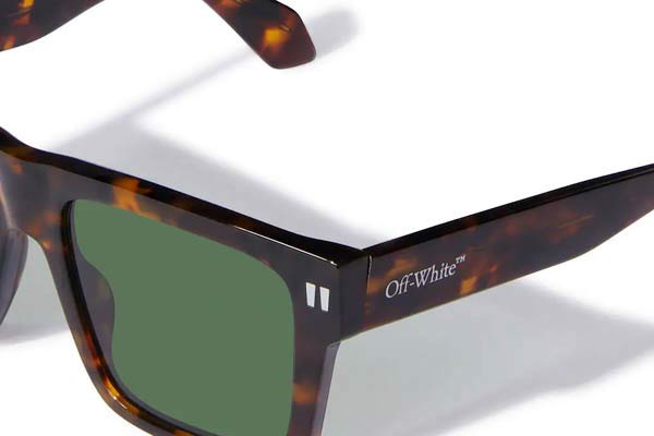 Off White modello LAWTON di colore OERI109S 6055