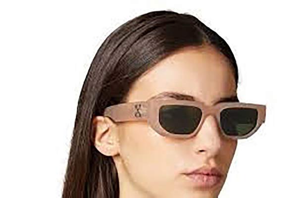 Off White modello GREELEY di colore OERI115 1755