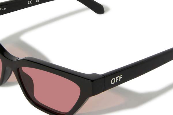 Off White modello MADISON di colore OERI13BF24PLA0011025
