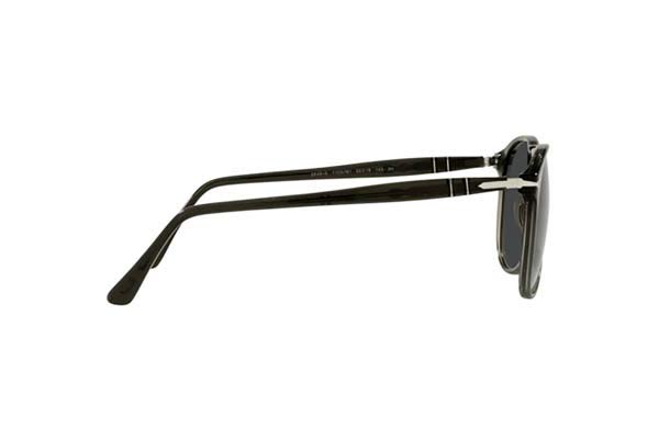 Persol modello 9649S di colore 1103B1